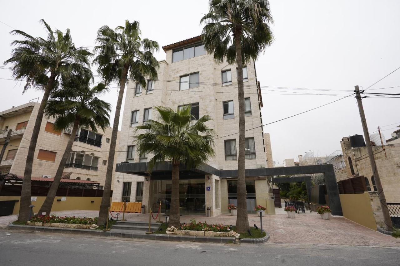 Naylover Hotel Suites อัมมาน ภายนอก รูปภาพ