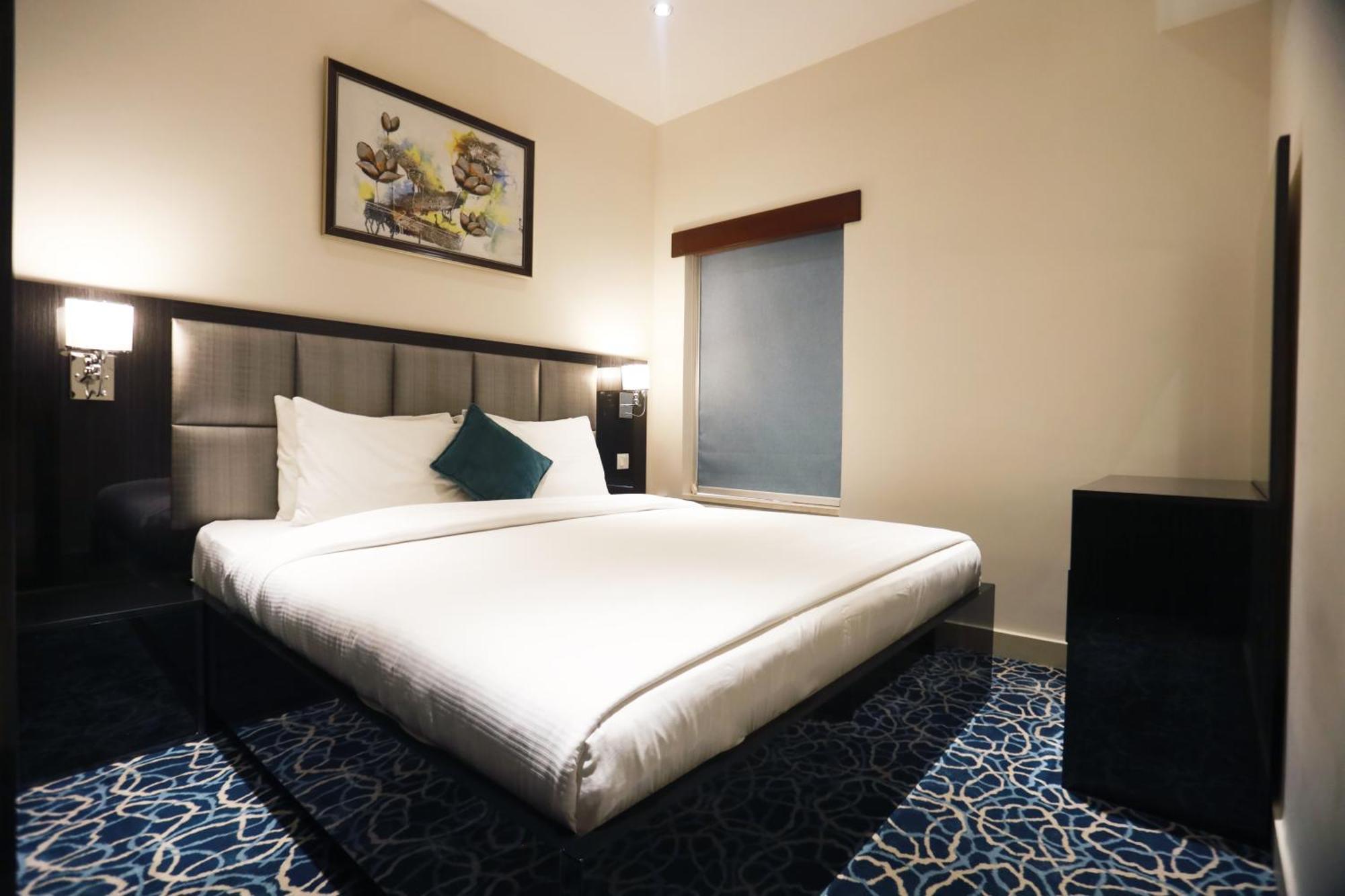 Naylover Hotel Suites อัมมาน ภายนอก รูปภาพ