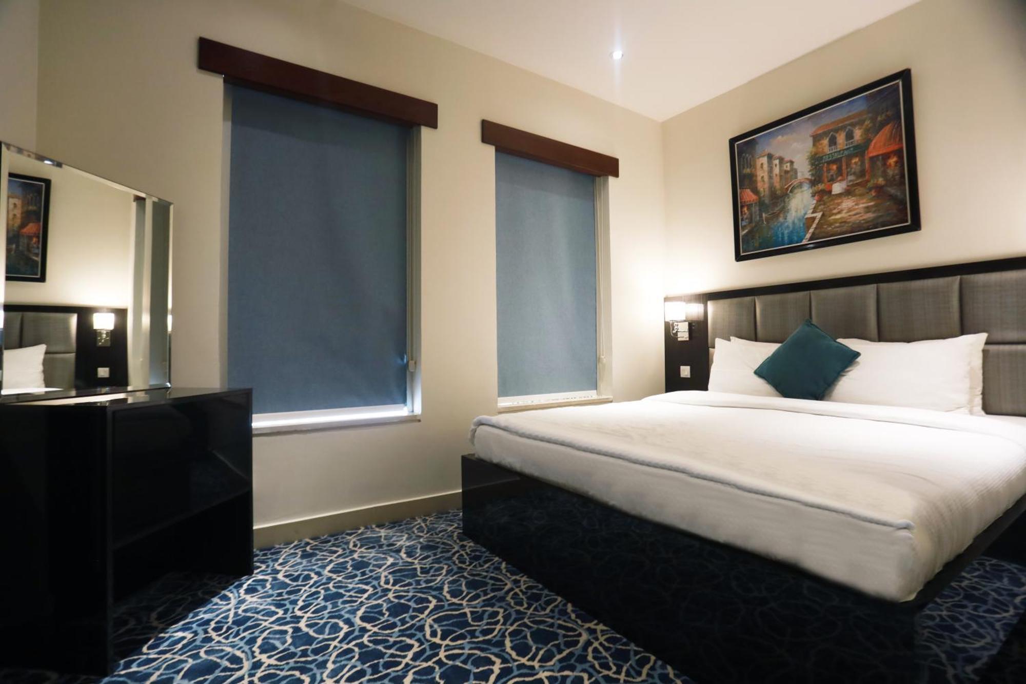 Naylover Hotel Suites อัมมาน ภายนอก รูปภาพ