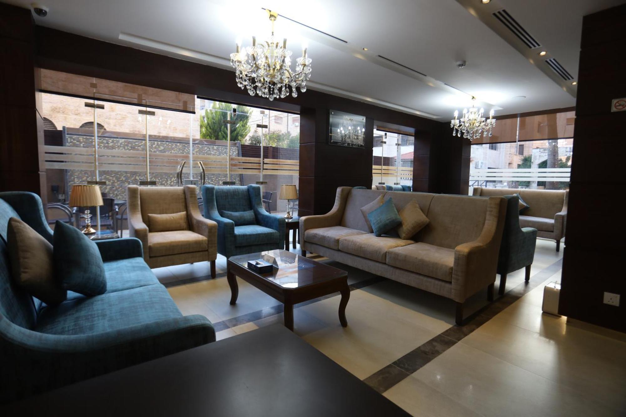 Naylover Hotel Suites อัมมาน ภายนอก รูปภาพ